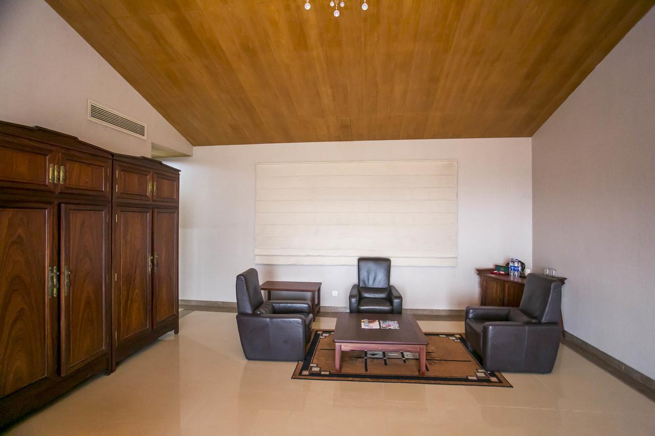 Lagos Oriental Hotel Экстерьер фото
