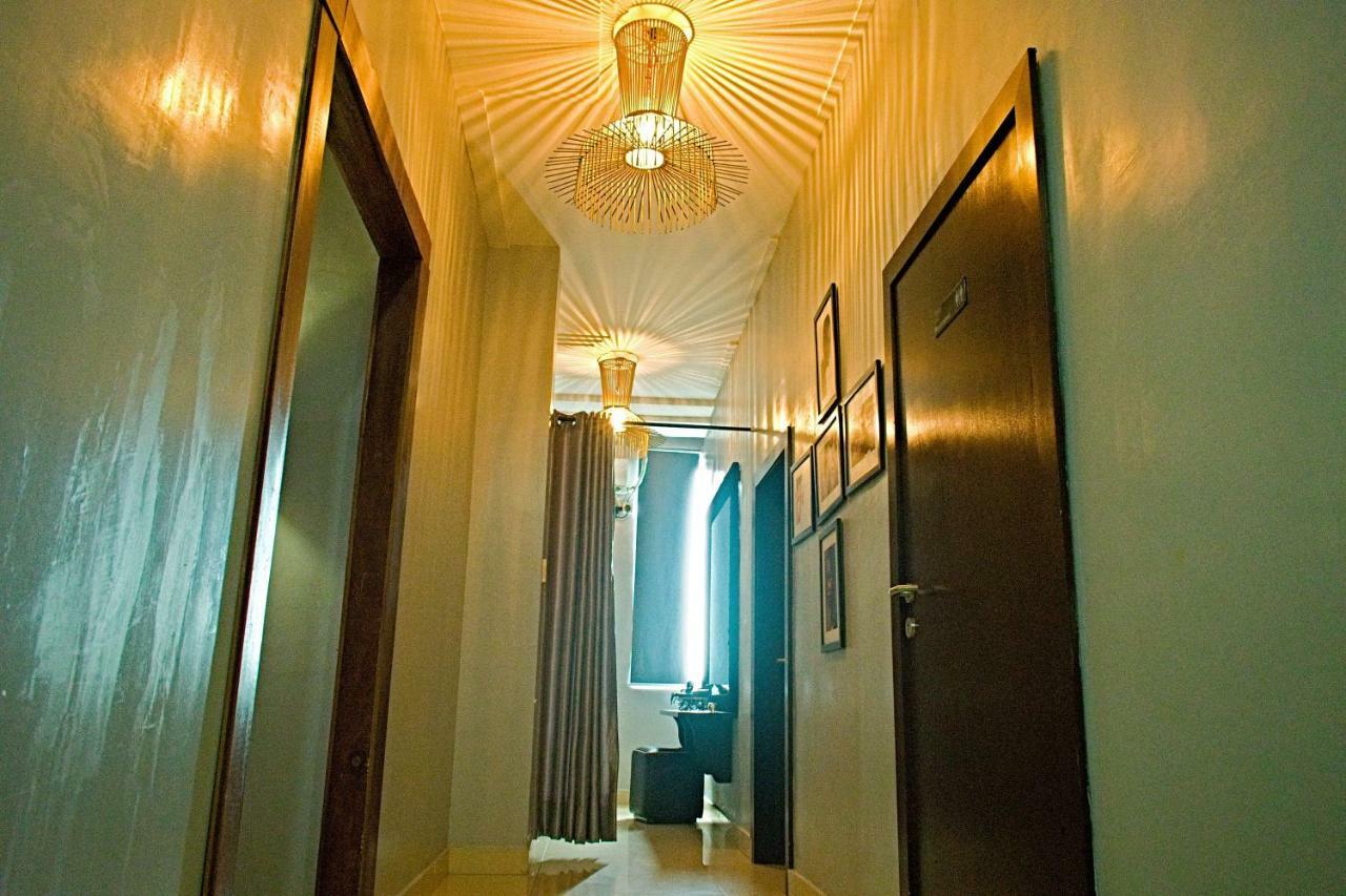 Lagos Oriental Hotel Экстерьер фото